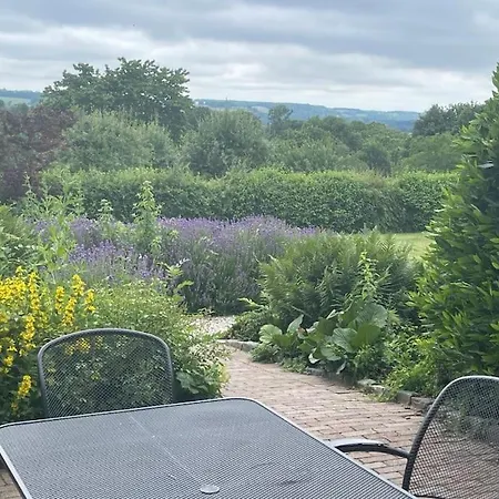 Appartement Adembenemende Plek In Het Heuvelland-de Verrekijker Vijlen